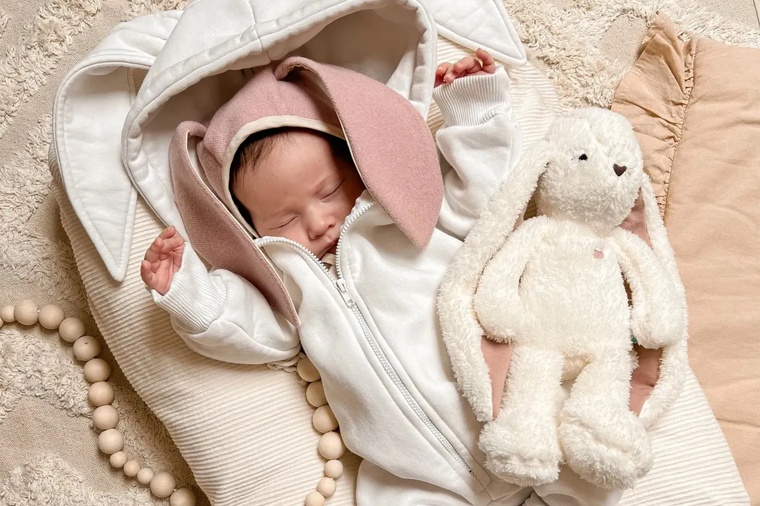 Der beruhigende Klang der Wellen: Wie myHummy Kleinkindern hilft, friedlich einzuschlafen