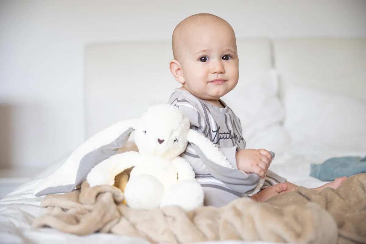 Schlafsensor im Alltag: Wie der 7in1 myHummy nachts automatisch hilft